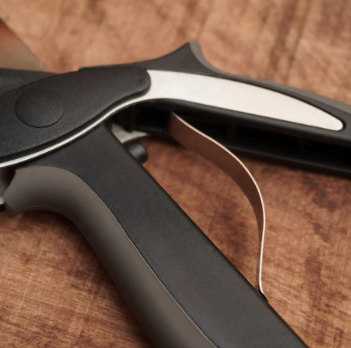 Knife x Cutting Board | gardenbreezy